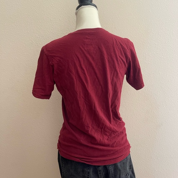 maroon adidas tshirt - Picture 3 of 5